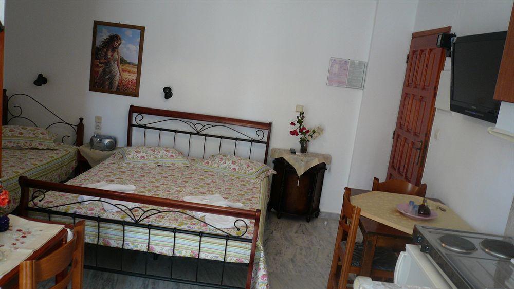 Villa Elizea Stalós Екстериор снимка