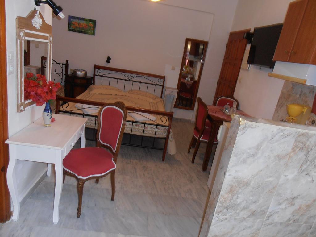Villa Elizea Stalós Екстериор снимка