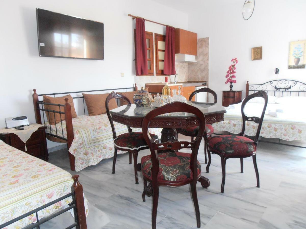 Villa Elizea Stalós Екстериор снимка